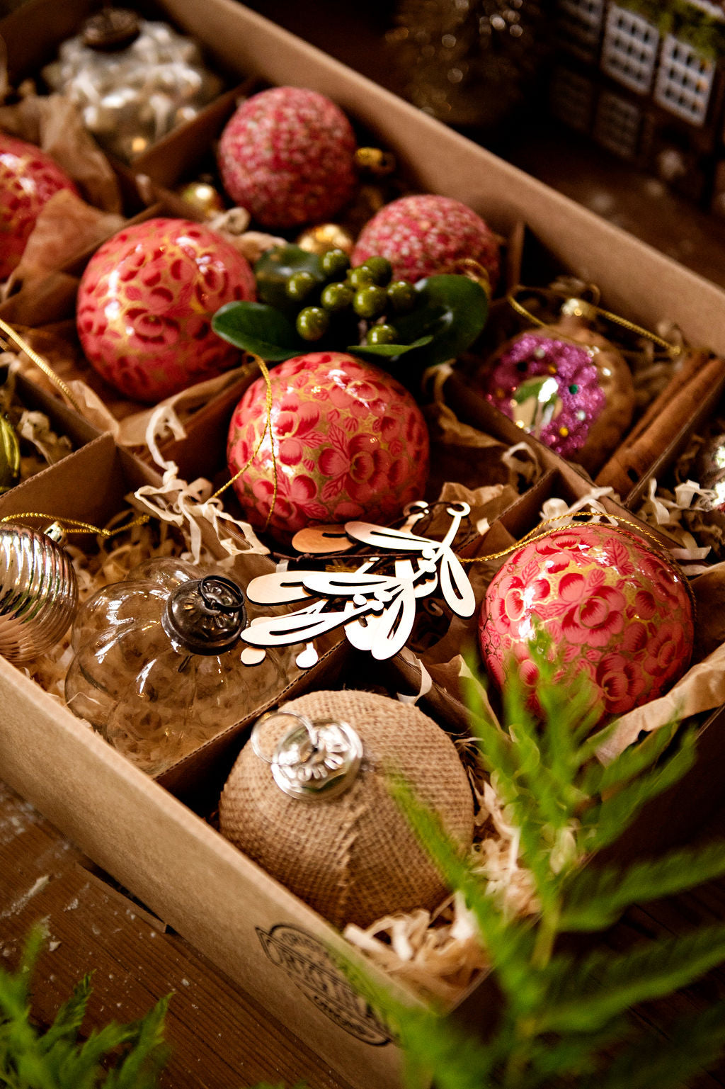 Luxury Box set in Pinks, gold and silvers, 20pc
