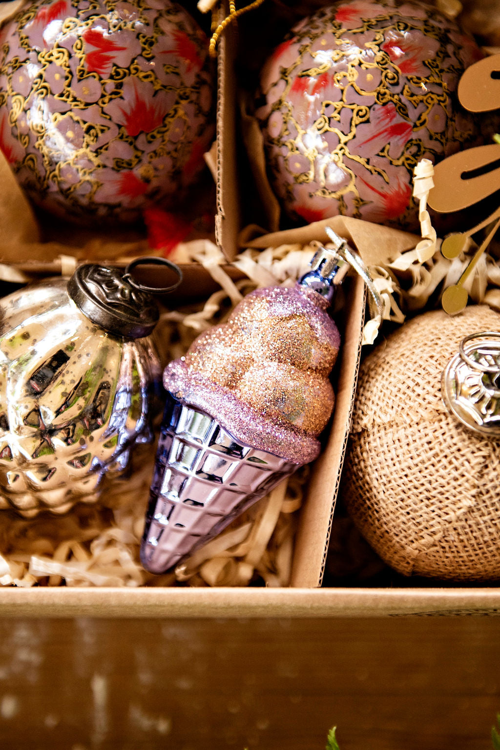 Mauve and Gold Luxury Christmas Box Set, 18pc