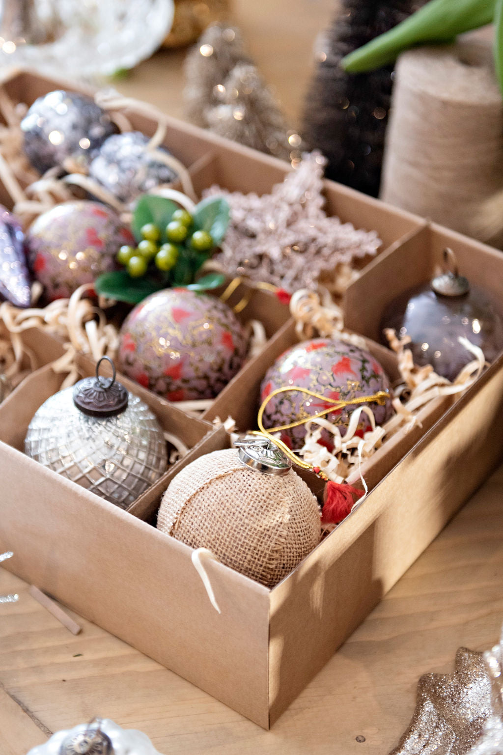 Mauve and Gold Luxury Christmas Box Set, 18pc