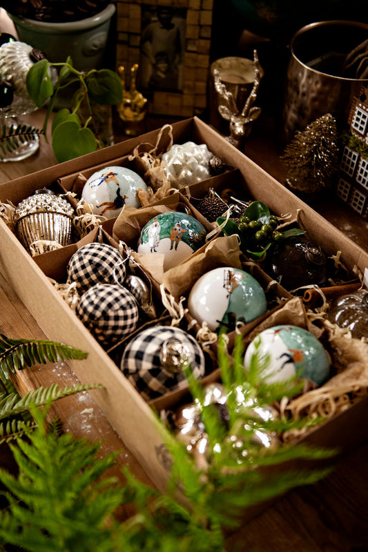 Limited Edition: Winter Wonderland Collector’s box, 18pc