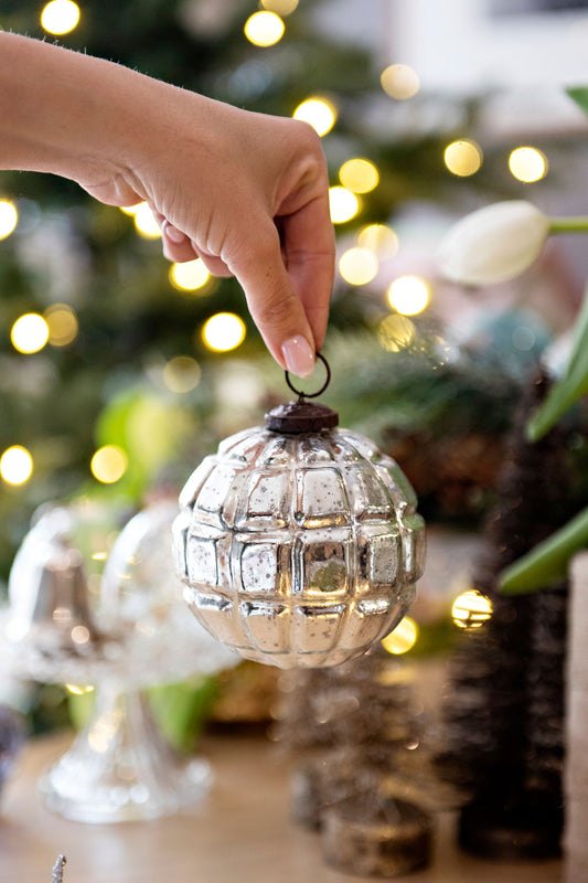 Vintage disco bauble (XL)