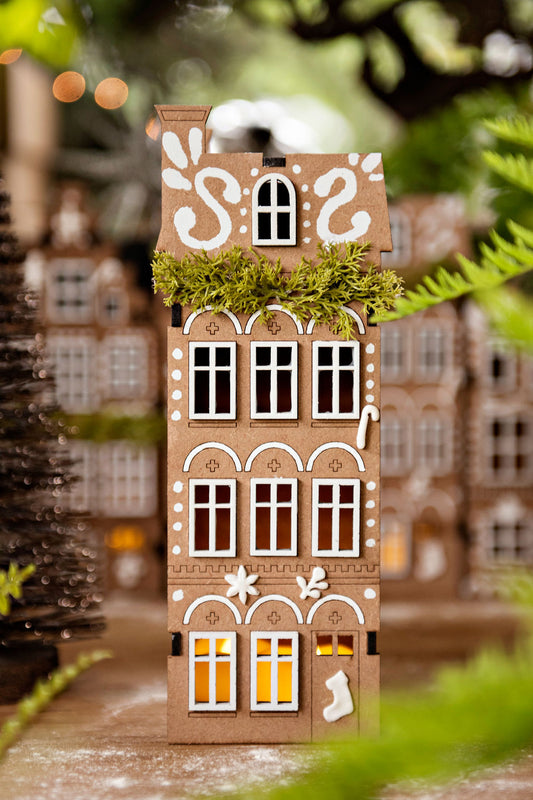 Christmas Gingerbread Tealight House no. 5